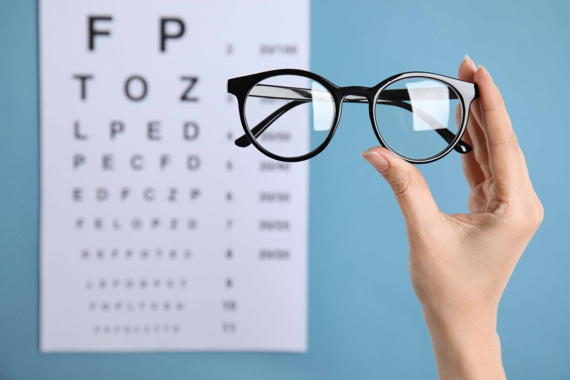 Find the Best Glasses in Carrollton at My EyeLab 1 GettyImages 1321452985 scaled 1